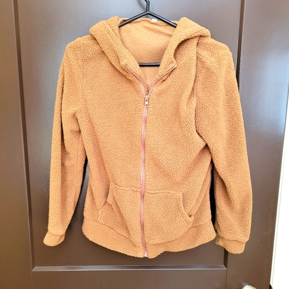 Sherpa looking zip up hoodie. - Picture 5 of 8
